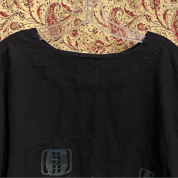 Blue Fish Black Hemp & Cotton Long Sleeve Top w Original Art - Picture 7 of 12
